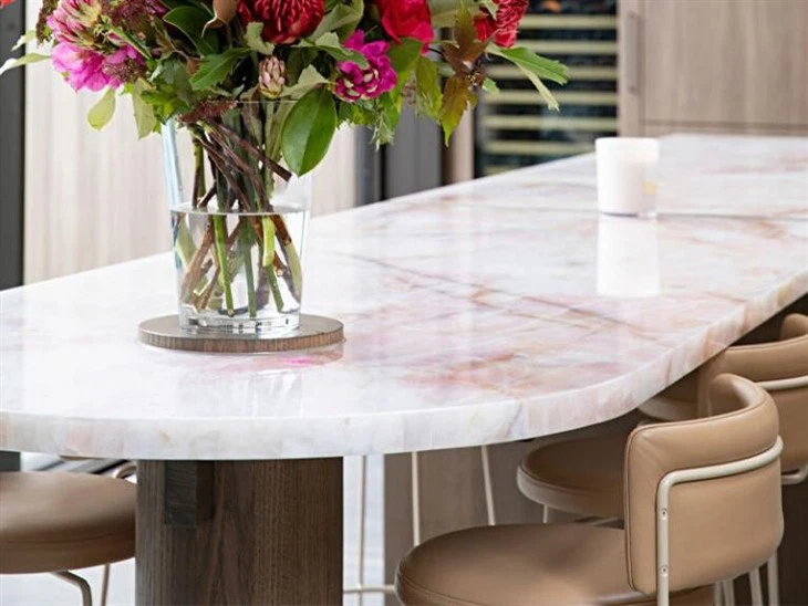 Rosa   kvarcit   countertop